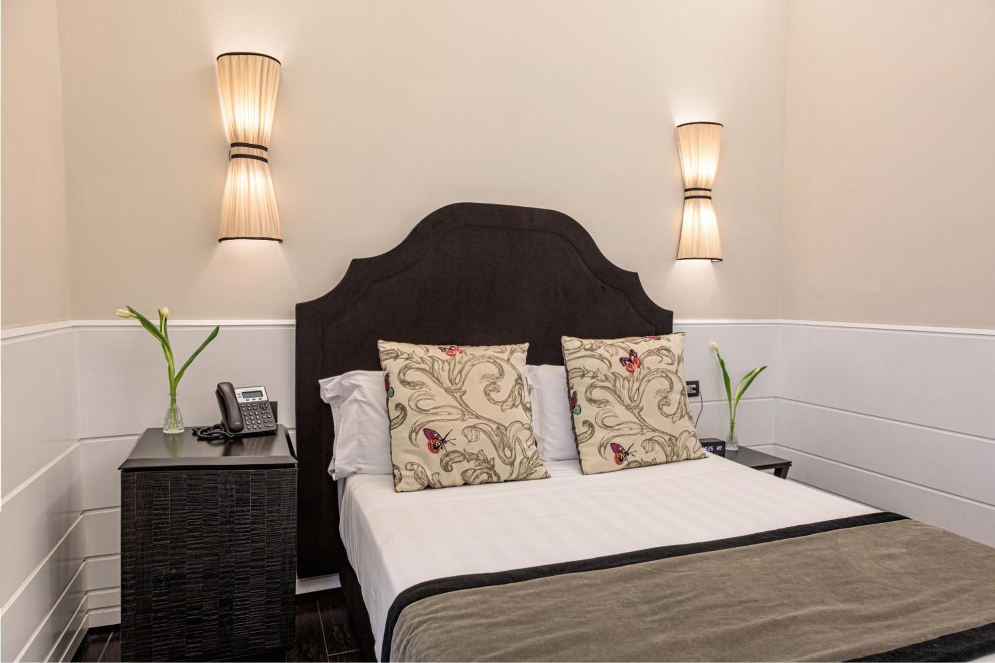 The Independent Suites — Photos 2